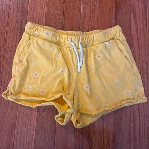 Old navy gold daisy shorts!